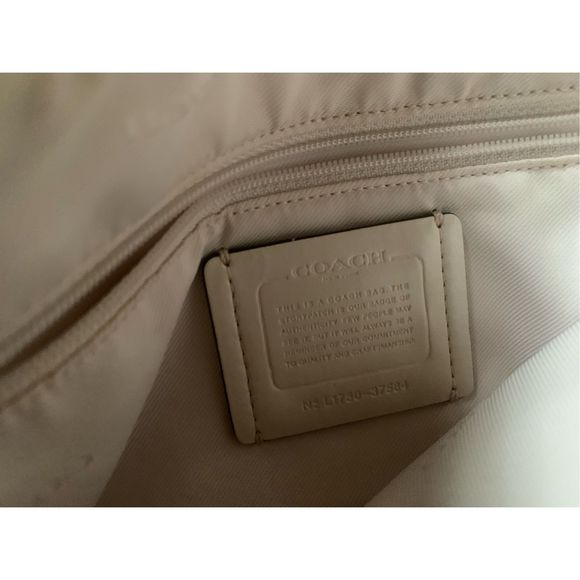 Coach bag - Picture 10 of 13